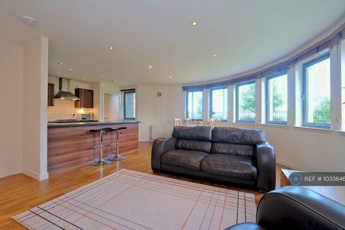 3 Bedroom Flat To Rent In Merkland Lane, Aberdeen, AB24