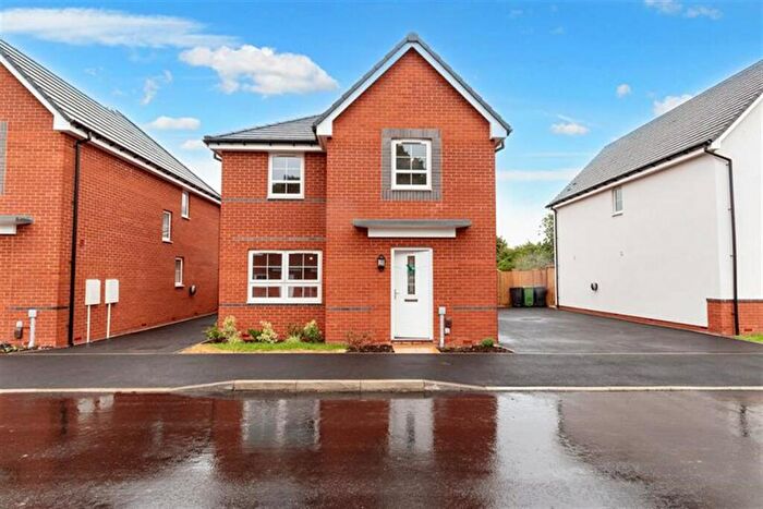 4 Bedroom Detached House To Rent In Bedroom Detached House In Campbell Drive, Lighthorne, CV33