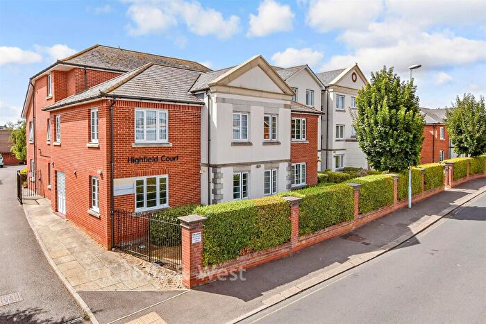 1 Bedroom Retirement Property For Sale In Penfold Road, Worthing, West Sussex, BN14