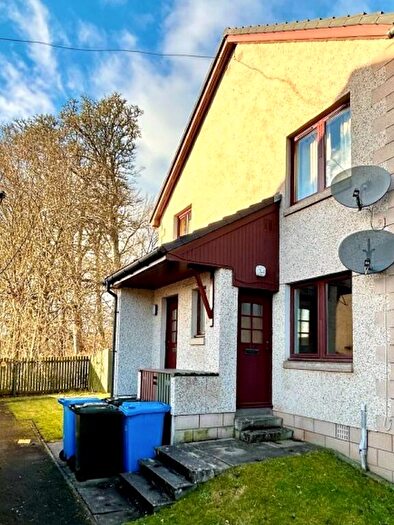 2 Bedroom Flat To Rent In Tulloch Square, Dingwall, IV15