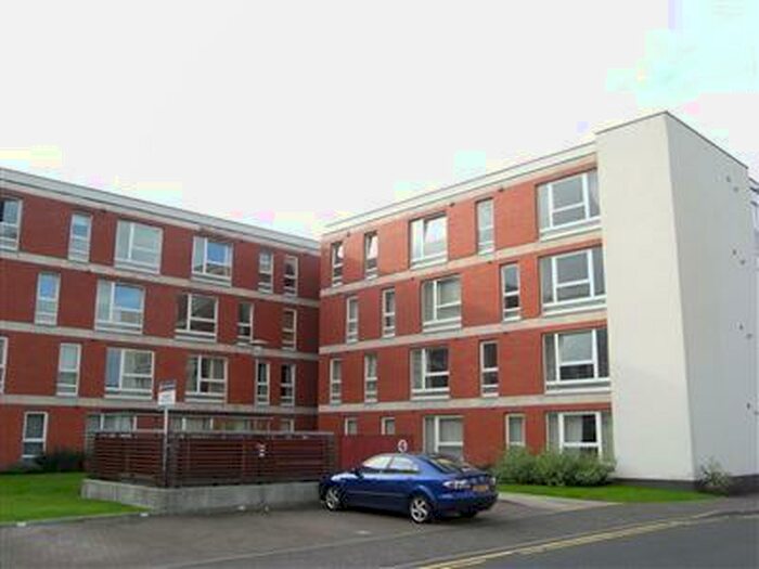 2 Bedroom Apartment To Rent In Hanson Park, Dennistoun, G31