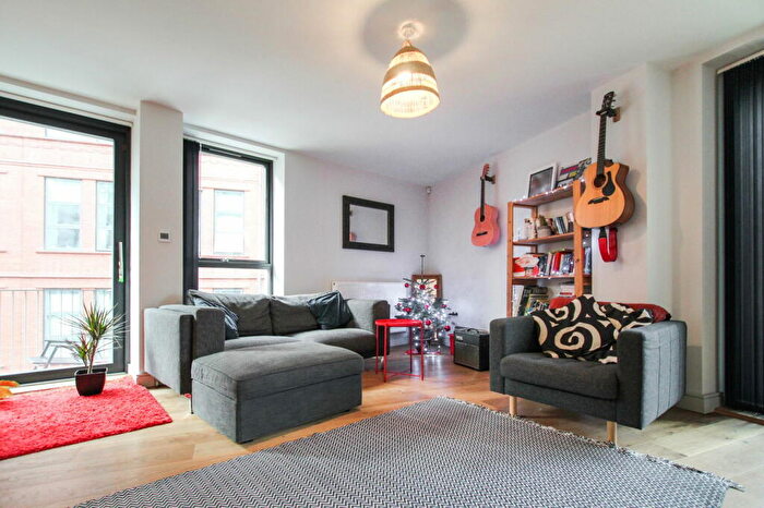 2 Bedroom Flat For Sale In Capstan Room, St. John's Road, Southville, Bristol, BS3