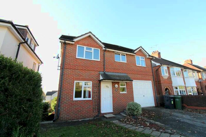 4 Bedroom Detached House To Rent In Redhill, Surrey, RH1