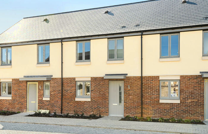 2 Bedroom Terraced House To Rent In Blueberry Drive, Bicester, OX27