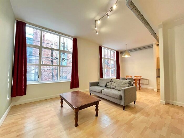 1 Bedroom Apartment To Rent In Tobacco Factory, Naples Street, Manchester, M4