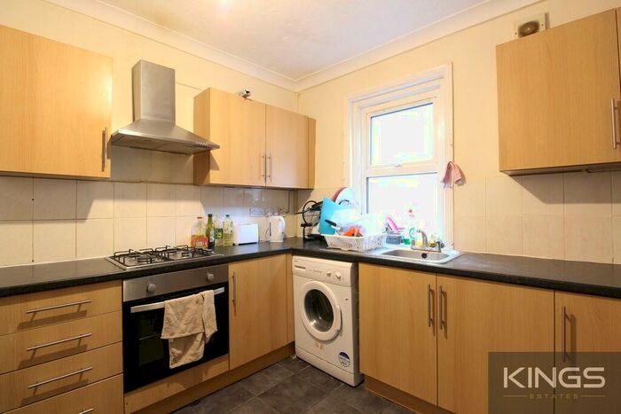 5 Bedroom Terraced House To Rent In Earls Road, Southampton, SO14