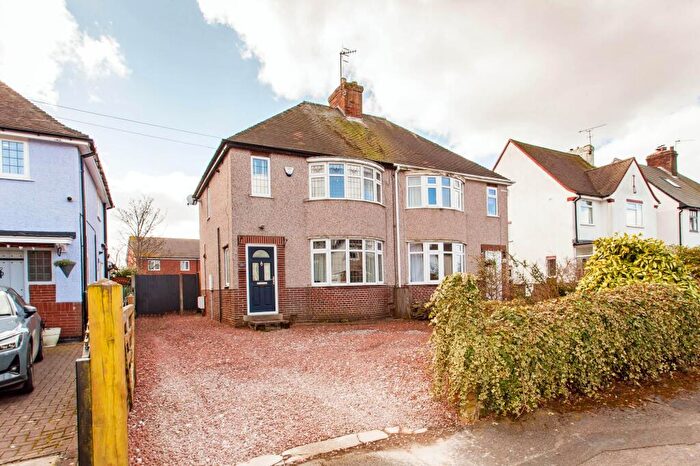 3 Bedroom House For Sale In Manor Avenue, Brimington, S43