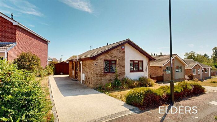 2 Bedroom Bungalow For Sale In Fernilee Close, West Hallam, DE7