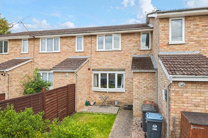 1 Bedroom Maisonette For Sale In The Blanes, Ware, SG12