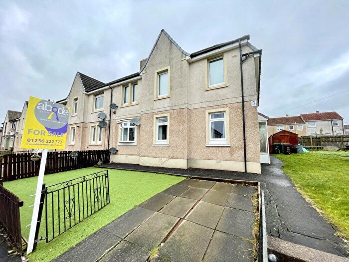 3 Bedroom Flat For Sale In Sunnyside Crescent, Holytown, Motherwell, ML1