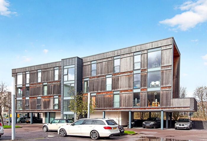 2 Bedroom Flat For Sale In Moore Street, Glasgow, G40