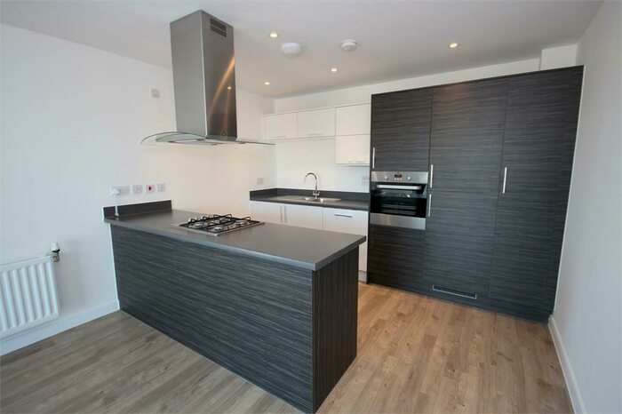 2 Bedroom Apartment To Rent In Dunn Side, Chelmsford, CM1