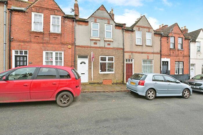2 Bedroom Terraced House For Sale In Hampton Street, Northampton, NN1