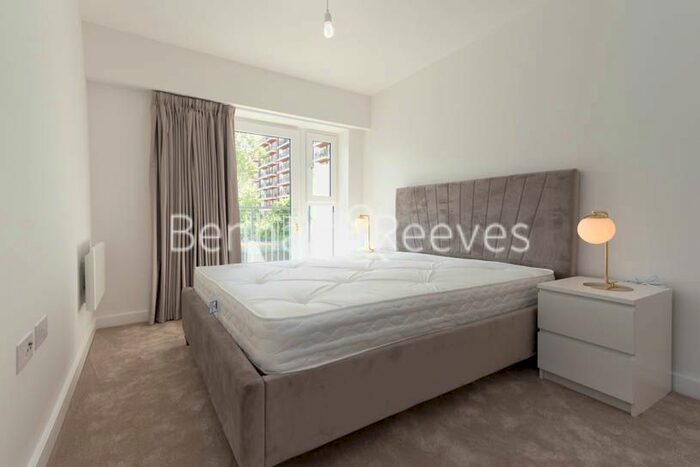 1 Bedroom Flat To Rent In Beaufort Square, Colindale, NW9