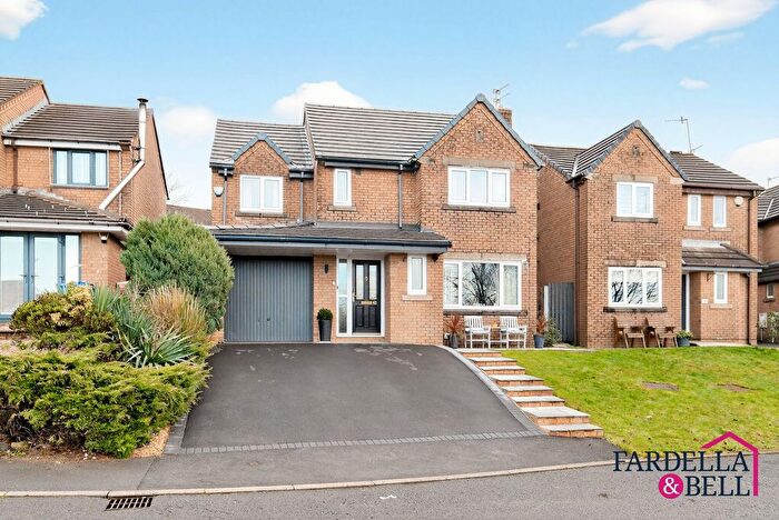 4 Bedroom Detached House For Sale In Rochester Drive, Burnley, BB10