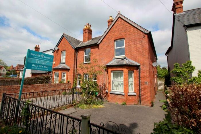 1 Bedroom Flat To Rent In Horseshoe Road, Pangbourne, RG8