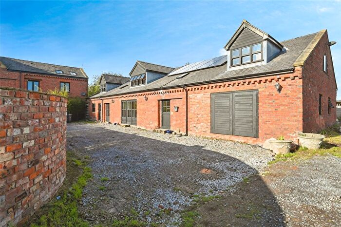 5 Bedroom Barn Conversion For Sale In Hall Lane, Burtonwood, Warrington, Cheshire, WA5