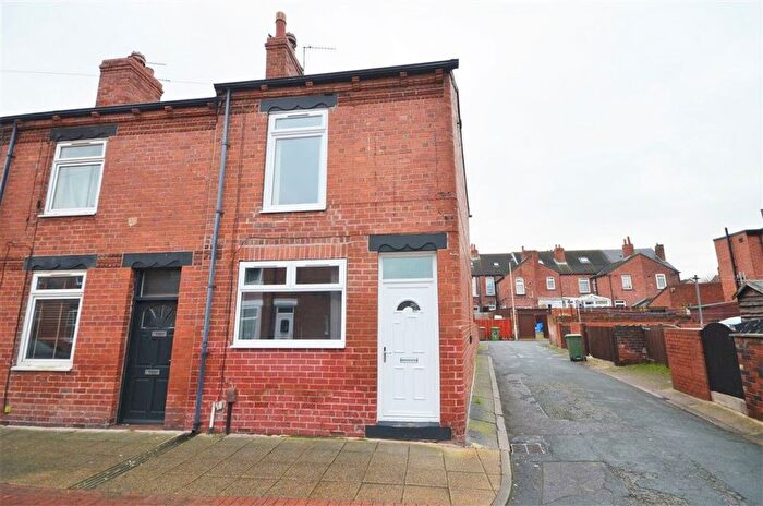 3 Bedroom Terraced House To Rent In Ambler Street, Castleford, WF10