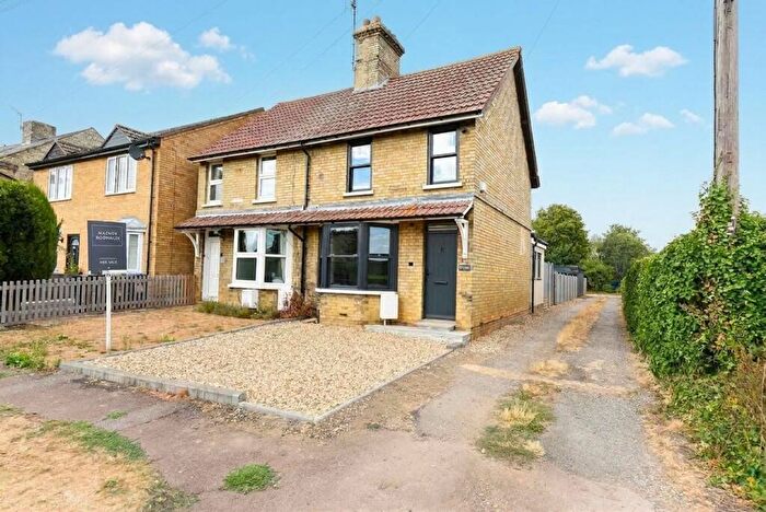 3 Bedroom Semi-Detached House For Sale In Sapley Road, Hartford, PE29