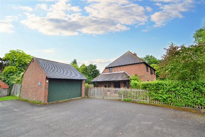 4 Bedroom House To Rent In Northchapel, Petworth, West Sussex, GU28