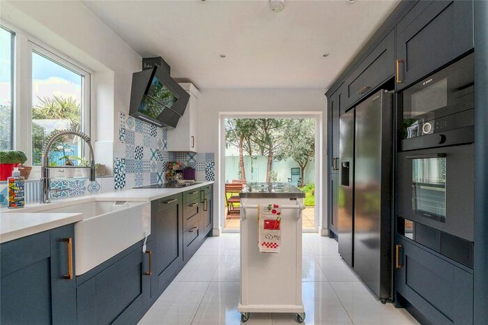 3 Bedroom End Of Terrace House To Rent In Stillingfleet Road, Barnes, SW13