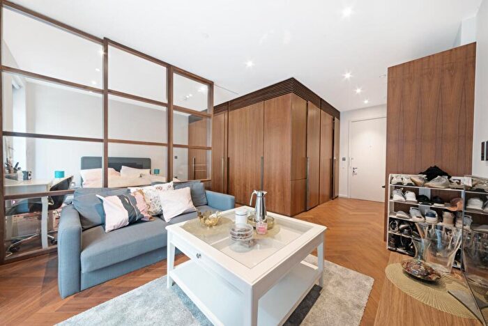 Apartment For Sale In Capital Building, Embassy Gardens, Nine Elms, SW11