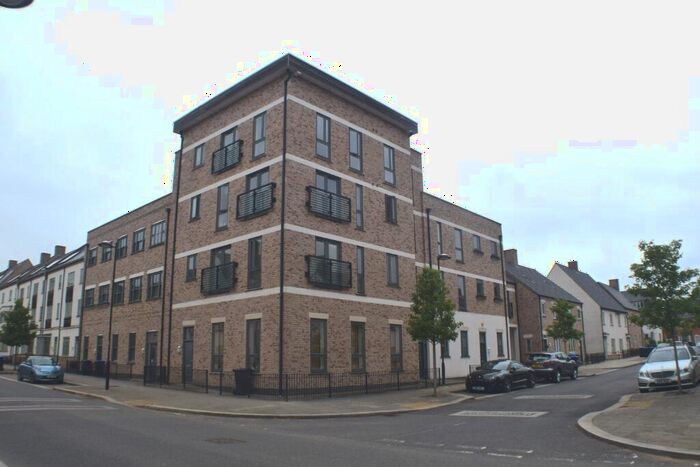 2 Bedroom Flat To Rent In Bristle Street, Northampton, NN5