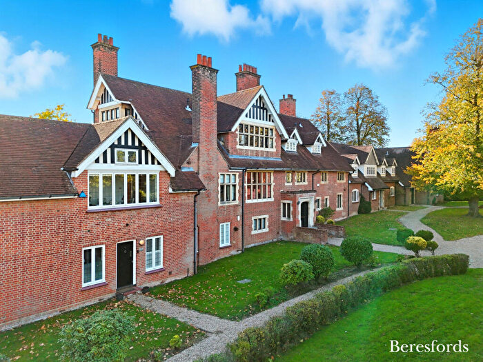 1 Bedroom Apartment For Sale In Station Lane, Ingatestone, CM4