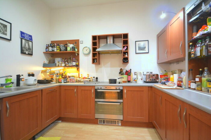 2 Bedroom Apartment To Rent In Lexington Place, Plumptre Street, Nottingham, NG1