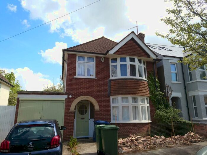 6 Bedroom House To Rent In Stapleton Road, Headington, OX3