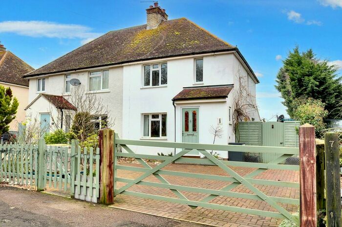 3 Bedroom Semi-Detached House For Sale In Dalham Road, Ashley, CB8