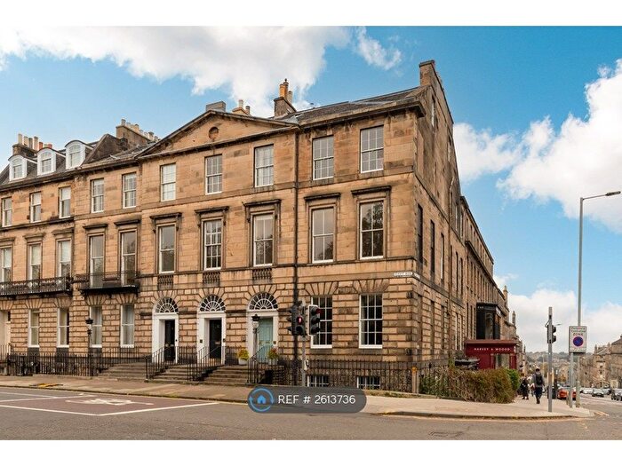 3 Bedroom Flat To Rent In Heriot Row, Edinburgh, EH3