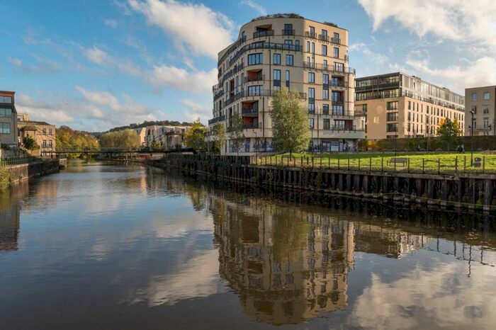 2 Bedroom Apartment To Rent In Victoria Bridge Road, BA2