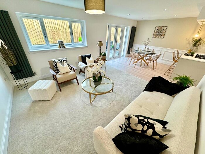 5 Bedroom Detached House For Sale In Eglinton Gardens, Head Street, Beith, KA15