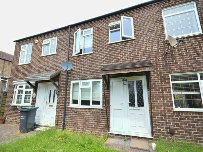 3 Bedroom Terraced House To Rent In Apsledene, Gravesend, Kent, DA12