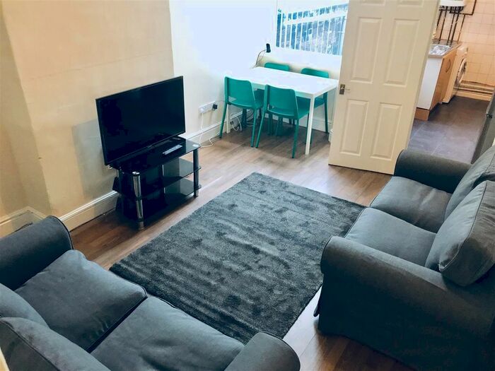 3 Bedroom Property To Rent In Spencer Road, Stoke-On-Trent, ST4