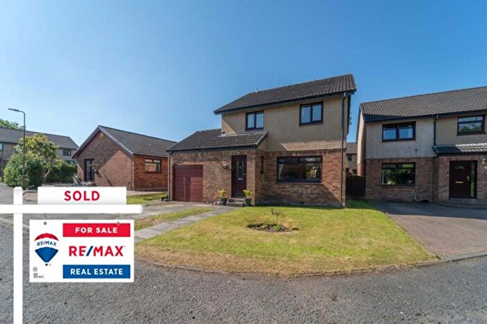 4 Bedroom Detached House For Sale In Bankton Park West, Livingston, EH54