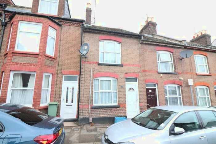 2 Bedroom Terraced House To Rent In Tavistock Street, Luton, Bedfordshire, LU1