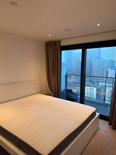 1 Bedroom Apartment To Rent In Apartment, Horizons Tower, Yabsley Street, London, E14