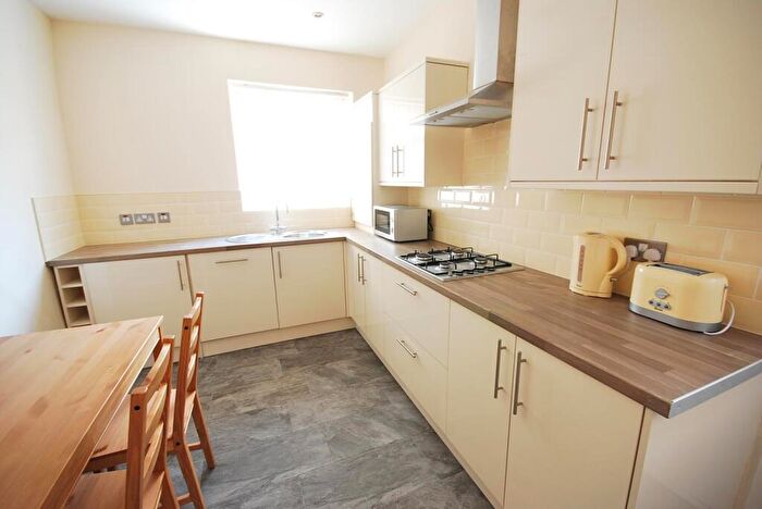 2 Bedroom Flat To Rent In Claremont Road, Spital Tongues, NE2