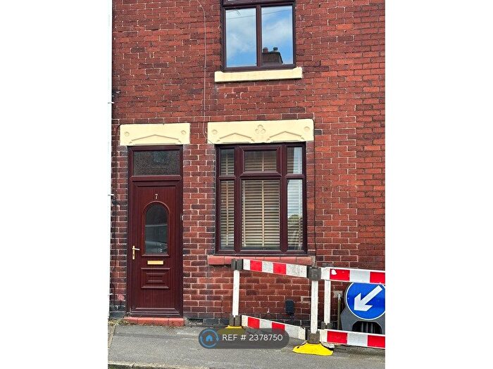 2 Bedroom Terraced House To Rent In Wallis Street, Stoke On Trent, ST4