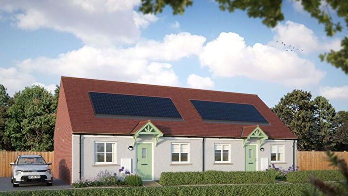2 Bedroom Terraced Bungalow For Sale In Fleet Lane, Tewkesbury, GL20