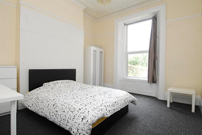 7 Bedroom House To Rent In North Road East, Plymouth, PL4