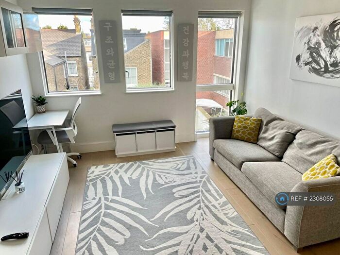 1 Bedroom Flat To Rent In Osborn House, London, SE3