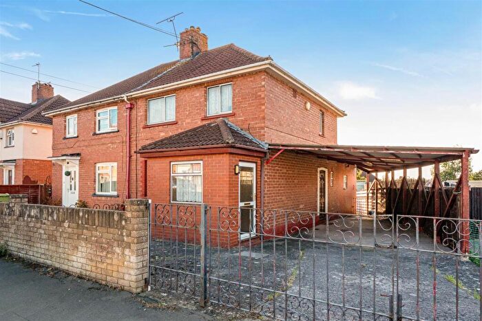 3 Bedroom Semi-Detached House For Sale In Cowdray Road, Bristol, BS4