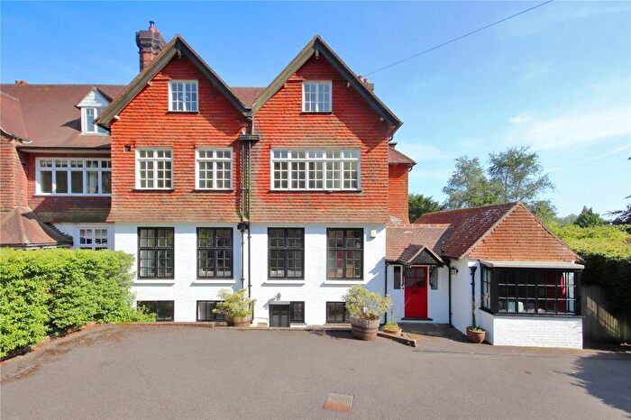 6 Bedroom Semi-Detached House For Sale In Sheep Plain, Crowborough, East Sussex, TN6