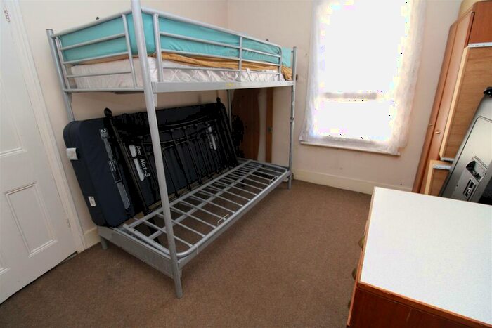 3 Bedroom Terraced House For Sale In River Road, Littlehampton, BN17