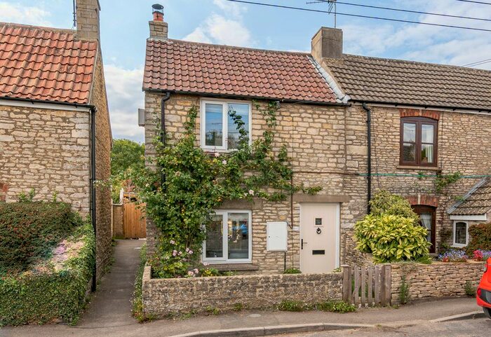 2 Bedroom Cottage For Sale In Back Street, Hawkesbury Upton, Badminton, GL9