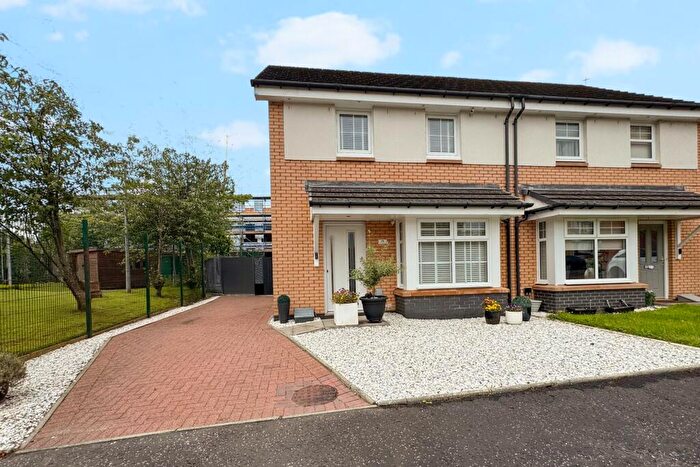 3 Bedroom Semi Detached House For Sale In Abbotsford Avenue, Hamilton, ML3