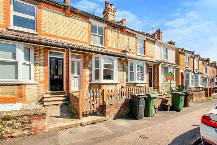 2 Bedroom Terraced House To Rent In Florence Road, Maidstone, Kent, ME16